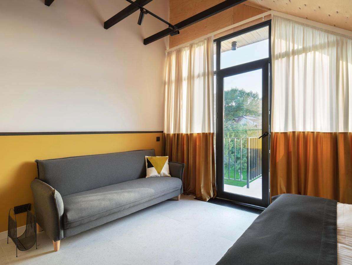 Major'S House Hotel 斯捷潘纳万 外观 照片